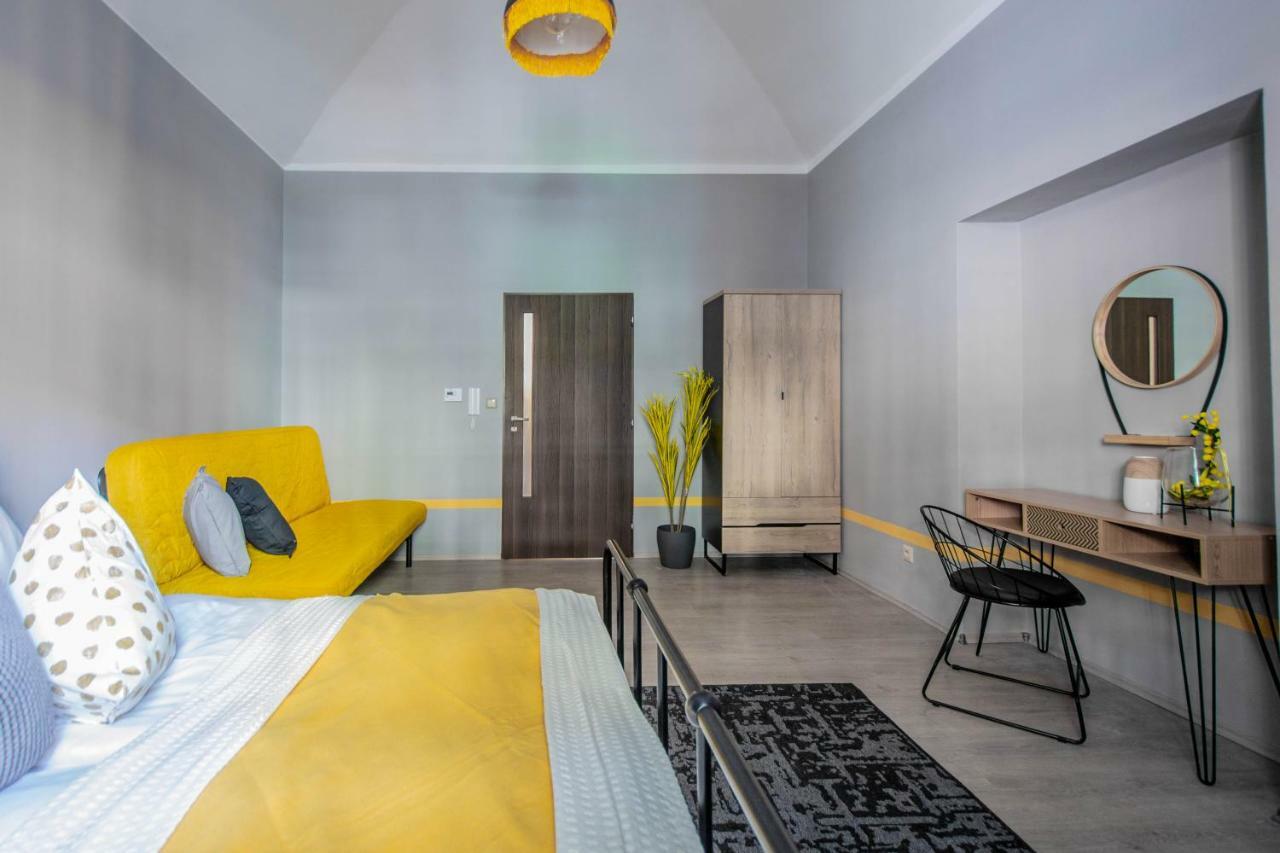 Stylish Apartments Close To Eden Garden Praga Exterior foto